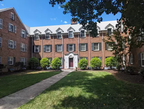 2419 Longview Ave SW #11, Roanoke, VA 24014