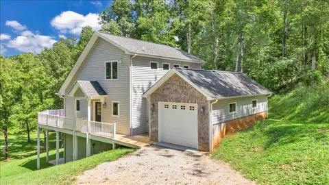 Exterior - 2011 Deepwoods Rd, Hardy, VA 24101 photo 22 of 22