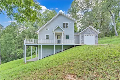 Exterior - 2011 Deepwoods Rd, Hardy, VA 24101 photo 14 of 22