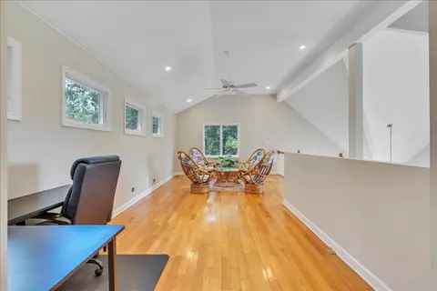 Entry Way - 2011 Deepwoods Rd, Hardy, VA 24101 photo 3 of 4