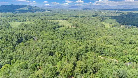 View/Area - 2011 Deepwoods Rd, Hardy, VA 24101 photo 4 of 4