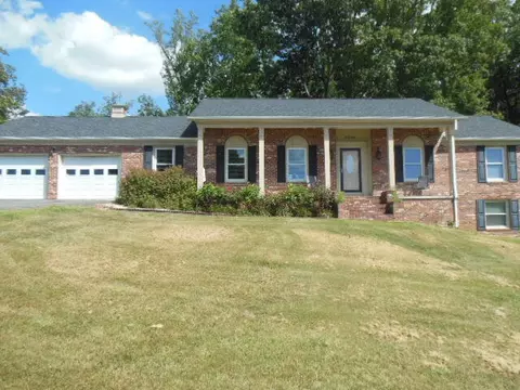 6266 Piney Woods Rd, Riner, VA 24149