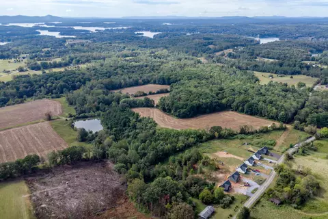 lot24 Hickory Cove Ln, Moneta, VA 24121