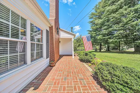 4037 Timber Line Rd, Ferrum, VA 24088 photo 3