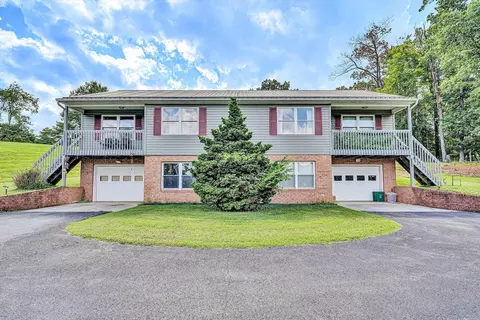3121 Trent Rd SE #& 3123, Roanoke, VA 24014