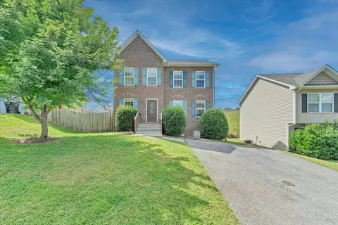 548 Old Fort Rd, Rocky Mount, VA 24151
