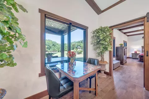 Dining - 4344 Smith Mountain Road Rd, Penhook, VA 24137 photo 5 of 6