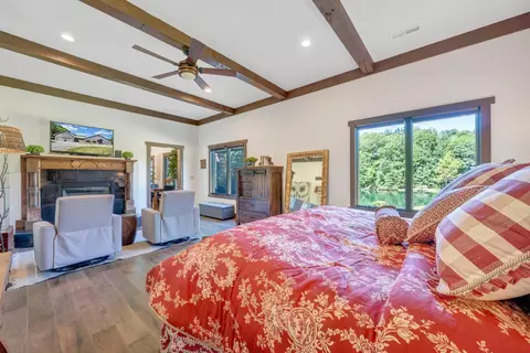 Bedroom - 4344 Smith Mountain Road Rd, Penhook, VA 24137 photo 3 of 9
