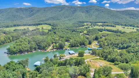 View/Area - 4344 Smith Mountain Road Rd, Penhook, VA 24137 photo 8 of 13