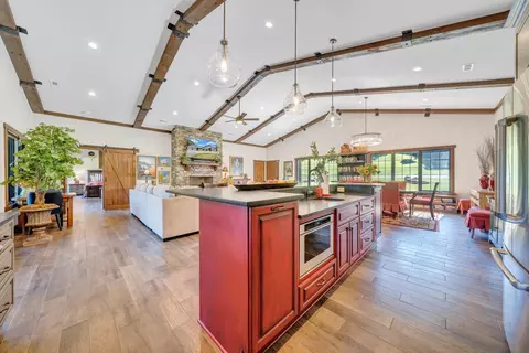 Kitchen - 4344 Smith Mountain Road Rd, Penhook, VA 24137 photo 5 of 7