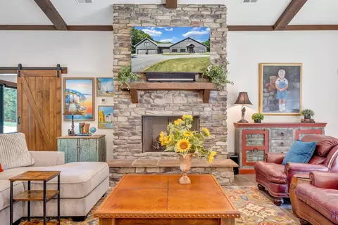 Living - 4344 Smith Mountain Road Rd, Penhook, VA 24137 photo 2 of 5