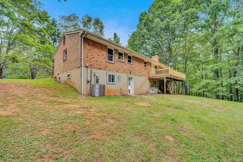 146 Pineview Dr, Hardy, VA 24101 photo 39