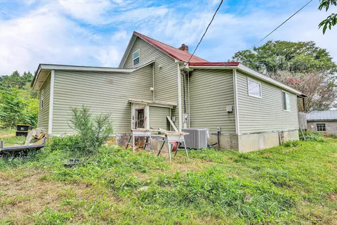 Exterior - 855 Algoma Rd, Callaway, VA 24067 photo 8 of 9