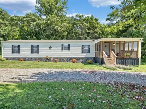 65 Peach Ct, Bassett, VA 24055