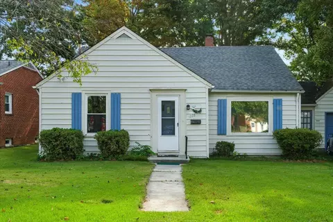 1228 Grace Ave, Clifton Forge, VA 24422