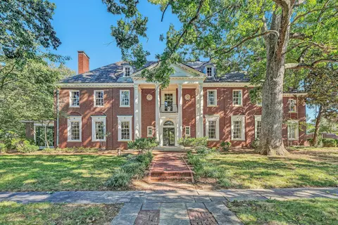 301 23rd St SW, Roanoke, VA 24014