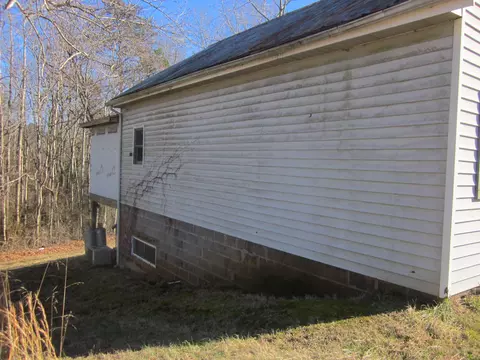 103 River Ridge Dr, Sandy Level, VA 24161 photo 4
