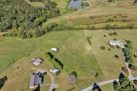 View/Area - 6 Bramlett Rd, Moneta, VA 24121 photo 3 of 8