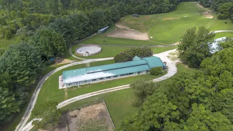 9195 Springwood Rd, Buchanan, VA 24066