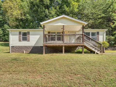 141 Eisenhower Rd, Ridgeway, VA 24148