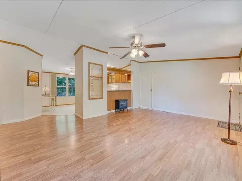 141 Eisenhower Rd, Ridgeway, VA 24148 photo 4
