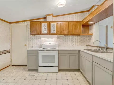 141 Eisenhower Rd, Ridgeway, VA 24148 photo 6