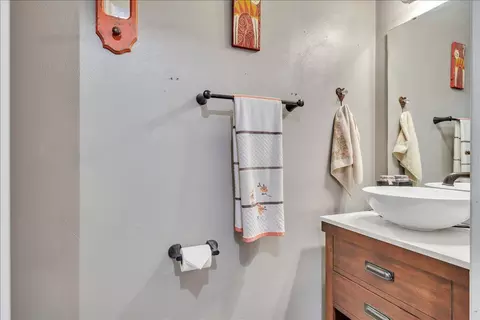 Bath - 100 Chimney Sweep Ct, Goodview, VA 24095 photo 1 of 4