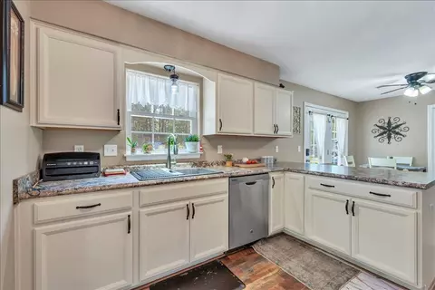 Kitchen - 100 Chimney Sweep Ct, Goodview, VA 24095 photo 2 of 11