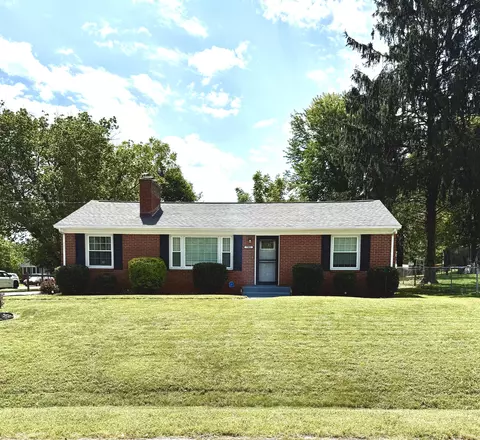 7002 Brookview Dr, Roanoke, VA 24019