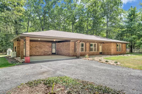 1531 Oilwell Rd, Blacksburg, VA 24060