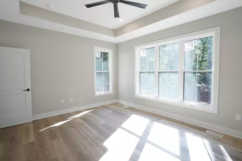 Bedroom - 320 Periwinkle Rd, Moneta, VA 24121 photo 4 of 12