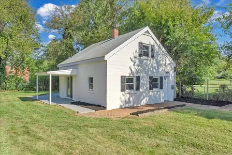 2608 Dorchester Dr NW, Roanoke, VA 24012