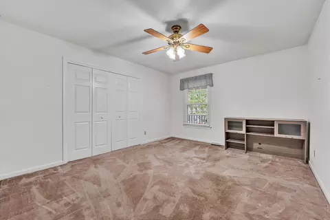 Bedroom - 407 Brookledge Dr, Vinton, VA 24179 photo 3 of 5