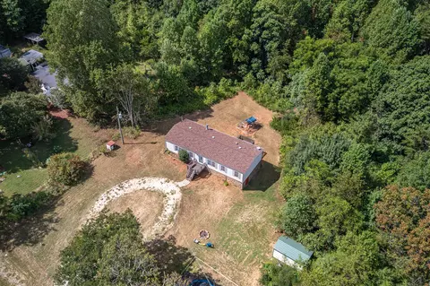 1067 Double Bridges Rd, Spout Spring, VA 24593 photo 5
