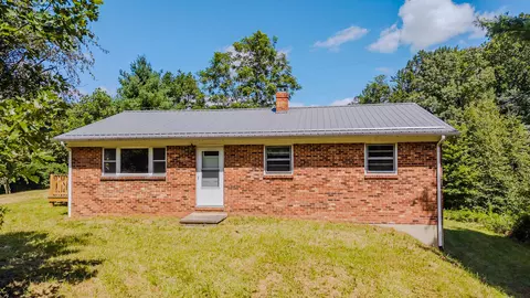 100 Free Union Rd, Meadows Of Dan, VA 24120