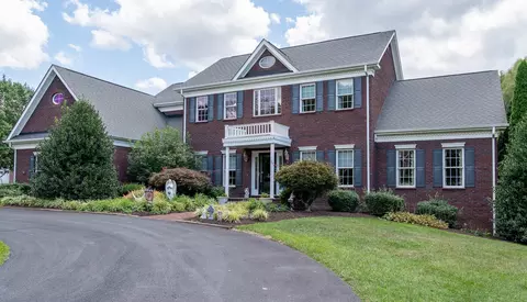 550 Loretto Dr, Wytheville, VA 24382