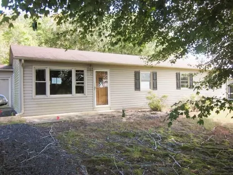 1661 Mount View Rd, Danville, VA 24540