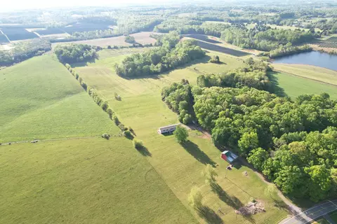 2392 Mountain Valley Rd, Axton, VA 24054 photo 8
