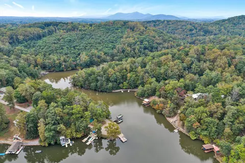 View/Area - 105 Prince Ct, Goodview, VA 24095 photo 10 of 12