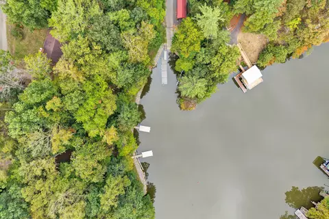 View/Area - 105 Prince Ct, Goodview, VA 24095 photo 2 of 12