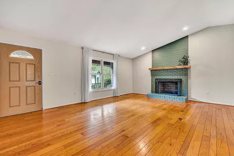 Living - 105 Prince Ct, Goodview, VA 24095 photo 2 of 7