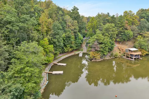 View/Area - 105 Prince Ct, Goodview, VA 24095 photo 5 of 12