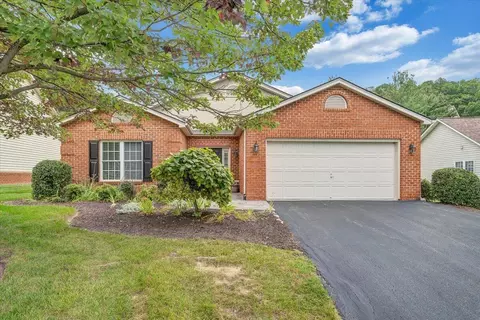 3908 Parkway Place Dr, Roanoke, VA 24018