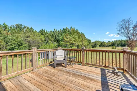 Exterior - 1385 Wheeler Rd, Rustburg, VA 24588 photo 7 of 13