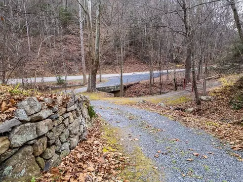 Exterior - 8122 Rich Patch Rd, Covington, VA 24426 photo 8 of 13