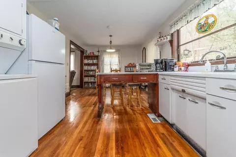 Kitchen - 8122 Rich Patch Rd, Covington, VA 24426 photo 1 of 3