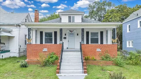 811 Rutherford Ave NW, Roanoke, VA 24016