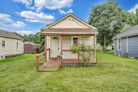 2116 Russell Ave SW, Roanoke, VA 24015