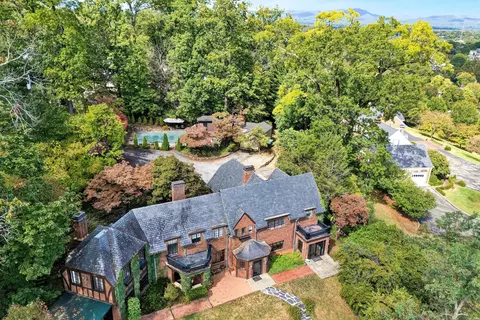 2752 Jefferson St SE, Roanoke, VA 24014
