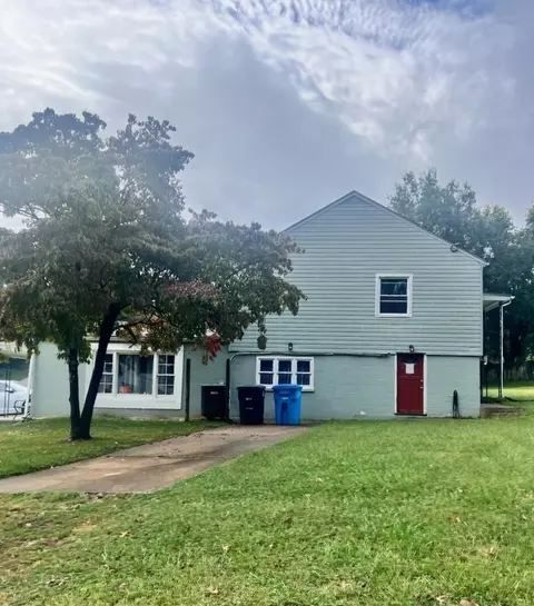 3404 Signal Hill Ave NW, Roanoke, VA 24017
